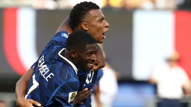 Kylian Mbappe, Ousmane Dembele