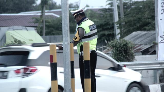 Polres Pemalang melakukan rekayasa lalu lintas untuk mengantisipasi kemacetan pantura, dalam kota dan jalur selatan. (Foto: Liputan6.com/Polres Pemalang/Muhamad Ridlo)