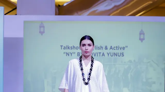 Novita Yunus Gabungkan Batik dan Shibori di Fimela Fuschia Market 2018
