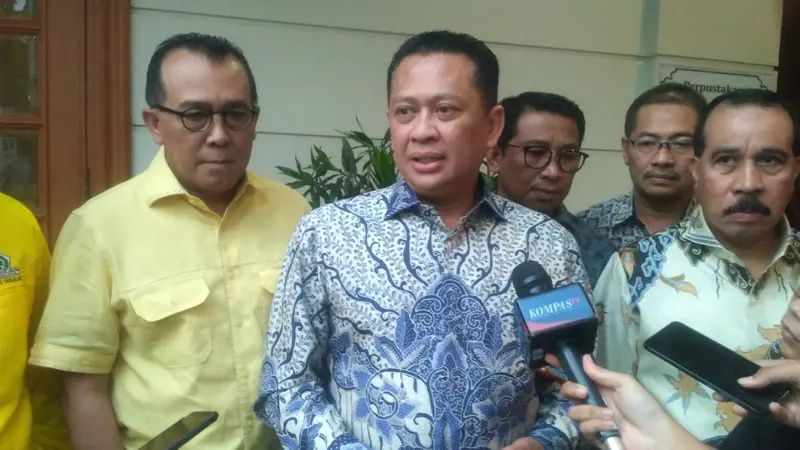 Wakil Koordinator Bidang (Wakorbid) Pratama Partai Golkar Bambang Soesatyo bertemu dengan BJ Habibie, Senin (15/7/2019).