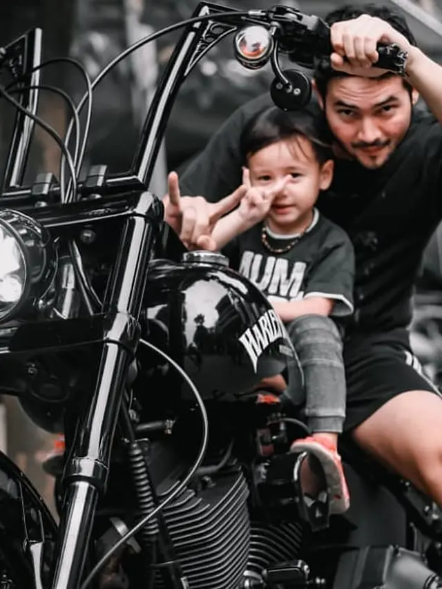 Donny Michael bersama anak (Foto: Instagram/@donnymichael)