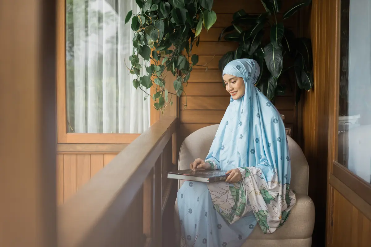 Mengenal Makna Rohani dalam Motif Mukena Sebelum Jalani Ibadah di Bulan Ramadan