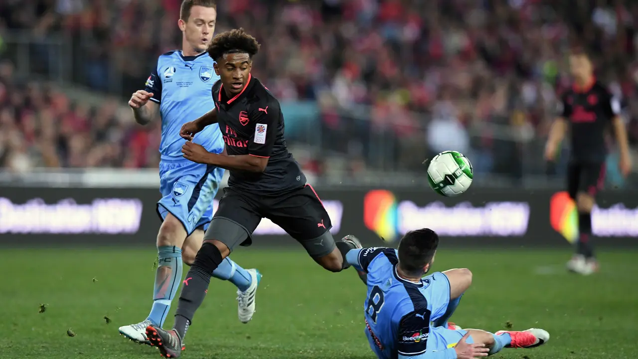 Arsenal, Sydney FC, Tour Pra Musim