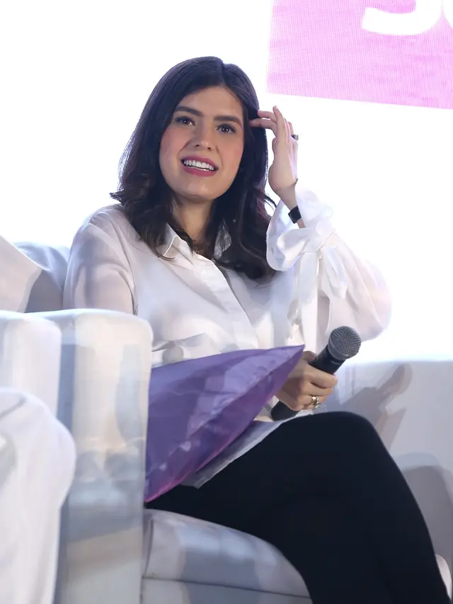 [Fimela] Carissa Putri