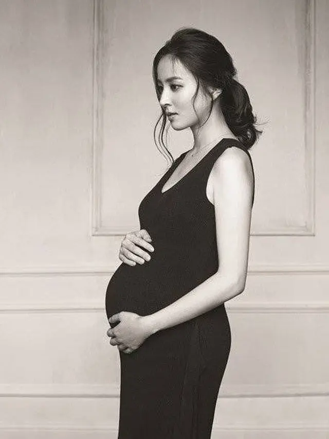 Baby Bump Artis Korea