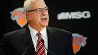 Knicks Berhentikan Phil Jackson 