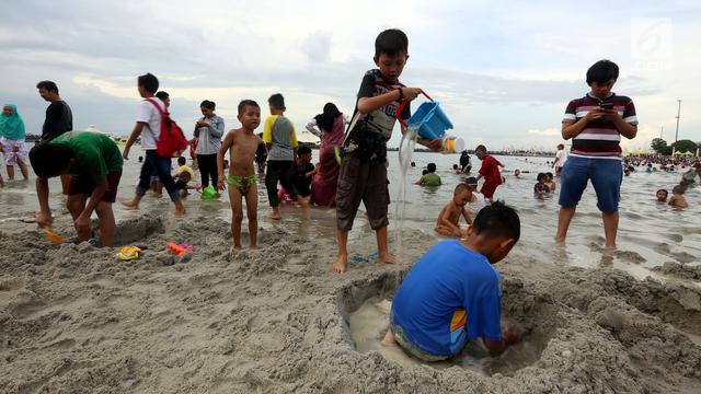 Libur Lebaran, Ancol Tetap Disesaki Pengunjung