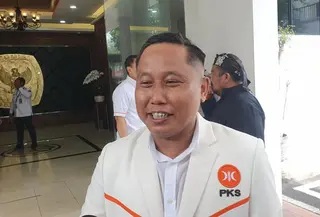 Komedian Narji maju menjadi caleg pada Pemilu 2024 dari Partai Keadilan Sejahtera (PKS).  (Merdeka.com/ Nur Habibie)
