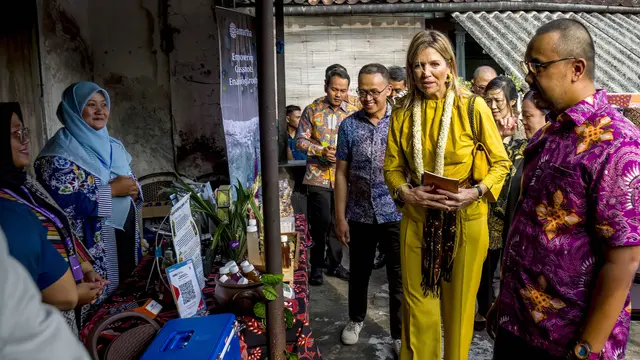 Kunjungi Kampung Laweyan, Ratu Belanda Maxima Belajar Membatik