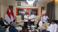 Partai Keadilan Sejahtera (PKS) resmi memberikan dukungan kepada Murad Ismail-Michael Wattimena di Pilkada Maluku. (Merdeka).