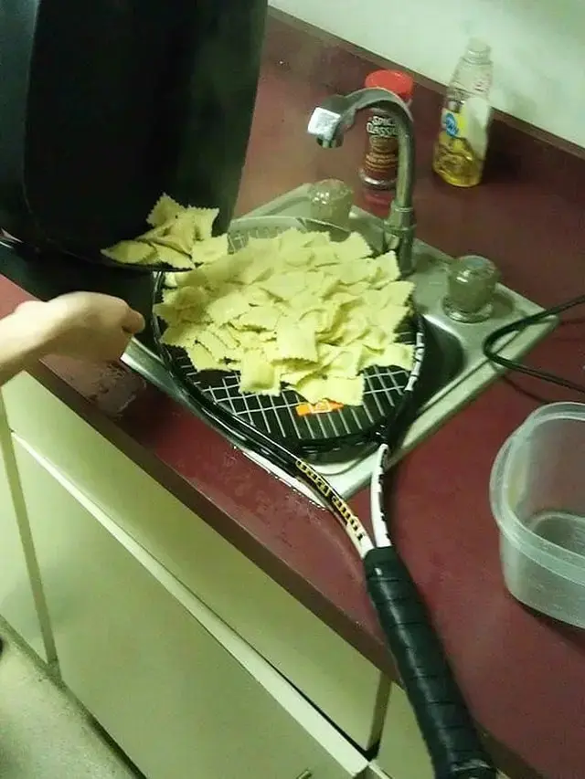 8 Life Hack Nyeleneh Netizen saat Memasak Ini Bikin Geleng Kepala