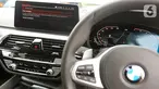 Desain interior New BMW 520i M Sport pada acara BMW Test Day di Karawaci, Tangerang, Sabtu (10/04/2021). BMW Indonesia meluncurkan BMW Seri 5 terbaru rakitan lokal dengan nilai sporty, efisien, dan progresif untuk kelas eksekutif sedan premium. (Liputan6.com/Fery Pradolo) 