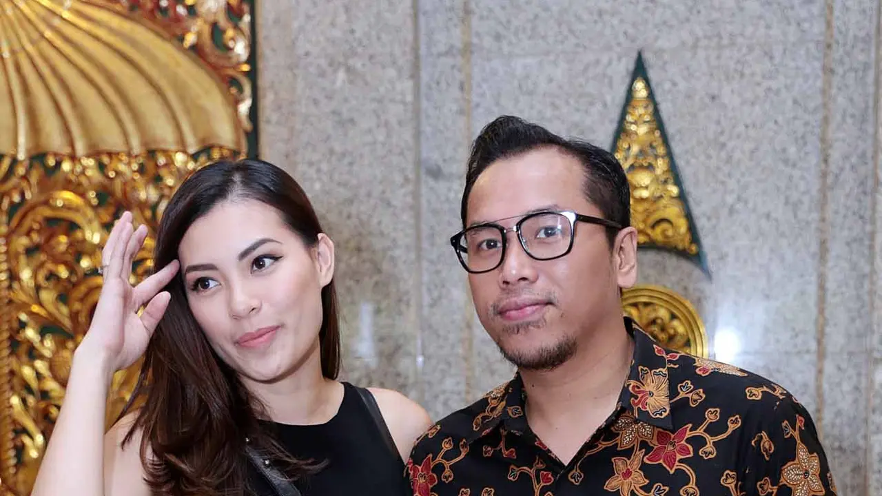 Sammy Simorangkir dan Viviane