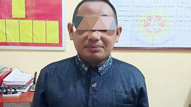 Tersangka pencabulan, M (35), berstatus  tengku atau guru mengaji (Liputan6.com/Rino Abonita)