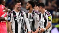 Para pemain Juventus merayakan gol kemenangan yang dicetak Vasilije Adzic ke gawang Inter Milan pada pekan 4 Liga Italia 2025/2026, Minggu (14/9/2025) dini hari WIB. (MARCO BERTORELLO / AFP)