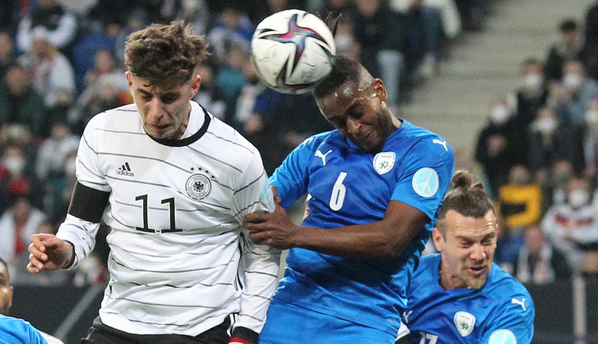 Kai Havertz. Gelandang Timnas Jerman berusia 22 tahun yang kini memperkuat Chelsea ini memiliki nilai pasar senilai 70 juta euro. Pemilik 25 caps bagi Timnas Jerman ini total tampil dalam 8 laga di fase kualifikasi dengan torehan 3 gol dan 2 assist. (AFP/Daniel Roland)