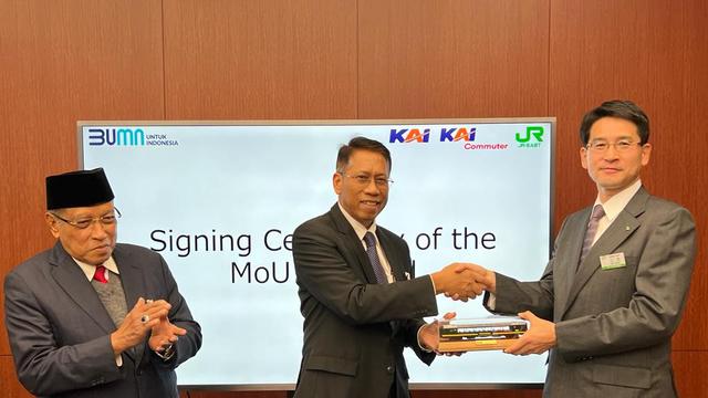 PT Kereta Api Indonesia (Persero) kembali menggandeng perusahaan kereta asal Jepang, East Japan Railways Company (JR East). Salah satunya adalah pengadaan KRL baru