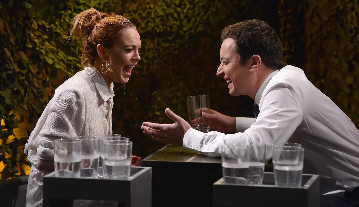 Lebih lanjut, orang tersebut mengatakan bahwa Lindsay tak lagi terlambat, semangat bekerja dan benar-benar berdedikasi. (THEO WARGO / NBC / GETTY IMAGES NORTH AMERICA / AFP)