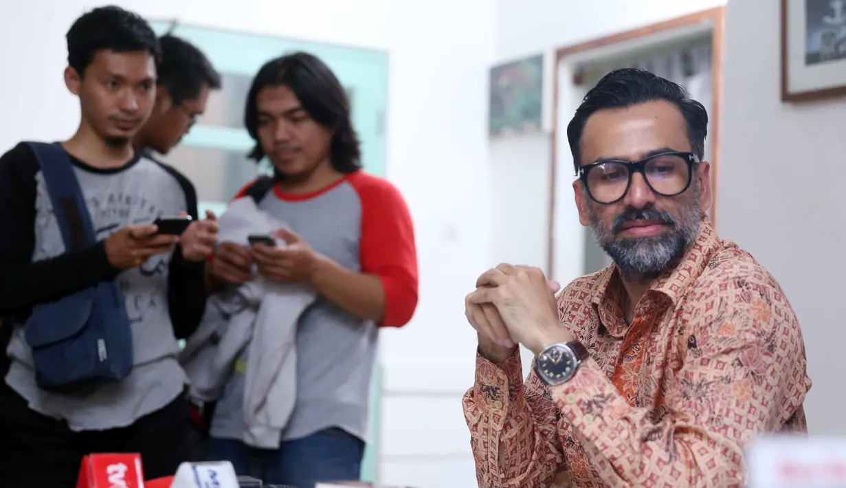 "Tentu kita harus mengembalikan lagi sesuai dengan faktanya. Bagaimana pun proses itu suatu rangkaian pemindahan berkas yang menurut saya wajar," ujar Jeremy Thomas. (Nurwahyunan/Bintang.com)