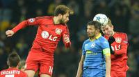 Laga antara BATE Borisov melawan Bayer Leverkusen berakhir imbang 1-1 di Borisov Arena, Rabu (25/11/2015) dini hari WIB. (AFP PHOTO/Maxim Malinovsky)