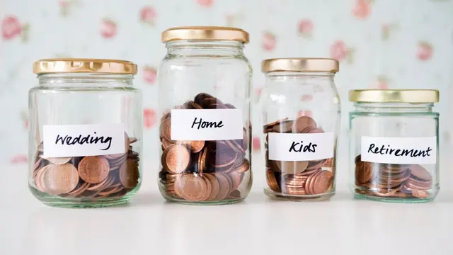 [Bintang] Soal Menabung, 3 Zodiak Ini Jagonya!