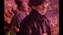V BTS. (Foto: Tangkapan layar Instagram/ thv)
