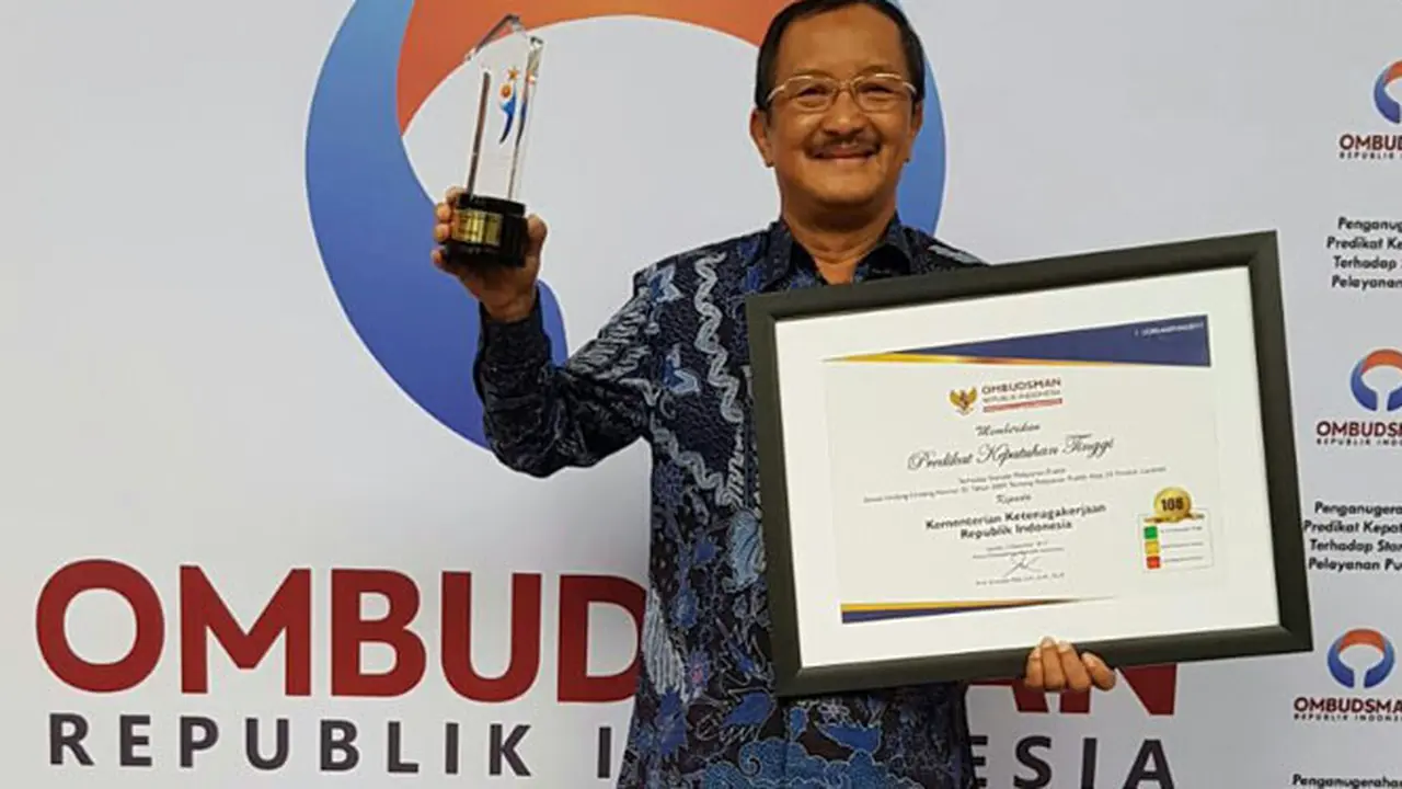 Standar Pelayanan Publik Kemnaker Diganjar Penghargaan Ombudsman