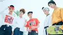 NCT U memutuskan untuk tak lagi menerima hadiah apapun. Mereka lebih butuh dukungan dari para penggemarnya. (Foto: Allkpop.com)