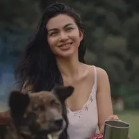 [Instagram/arieltatum]