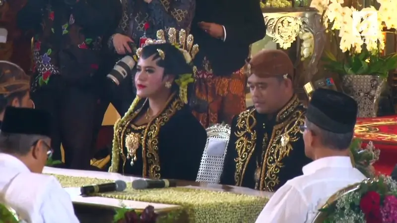 Prosesi akad nikah Kahiyang Ayu dan Bobby Nasution. (Liputan6.com)