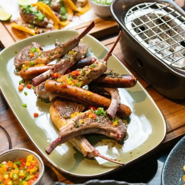 Lamb Chop dari olahan Daging Domba Australia. foto