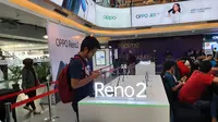Setelah sukses menggelar launching di Jakarta pada 8 Oktober 2019 lalu, OPPO kembali memperkenalkan smartphone terbaru OPPO reno2 F secara langsung di Surabaya. (foto: © Zaki Mursidan Baldan)