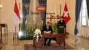 Menteri Luar Negeri Swiss Didier Burkhalter saat berkunjung ke Indonesia bertemu MenluRetno L.P. Marsudi, Jakarta, Senin (16/3/2015). Keduanya bertemu untuk membahas berbagai isu bilateral antar kedua negara. (Liputan6.com/Johan Tallo) 