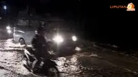 [VIDEO] Air Masih Menggenang, Jalan Abdulah Syafei Tersendat