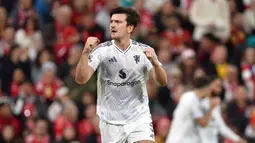 Pertandingan pekan ke-8 Liga Premier Inggris antara Liverpool dan Manchester United di Stadion Anfield, pada Minggu 19 Oktober 2025 berakhir untuk kemenangan tim berjuluk Setan Merah dengan skor 2-1. (PETER POWELL/AFP)