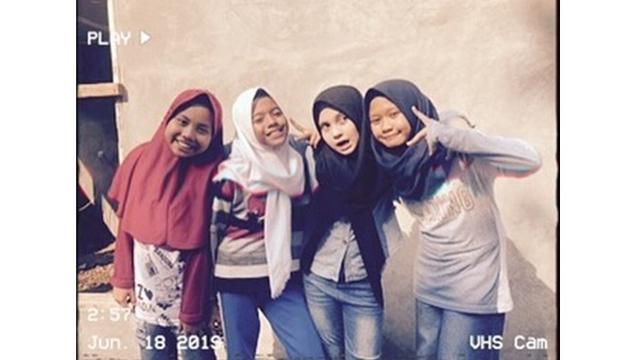 6 Potret Richelle Skornicki saat Berhijab, Adik Sandrinna Michelle