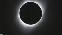 Oregon menjadi negara bagian pertama di Amerika Serikat mengalami gerhana matahari total, Senin 21 Agustus 2017 (NASA)