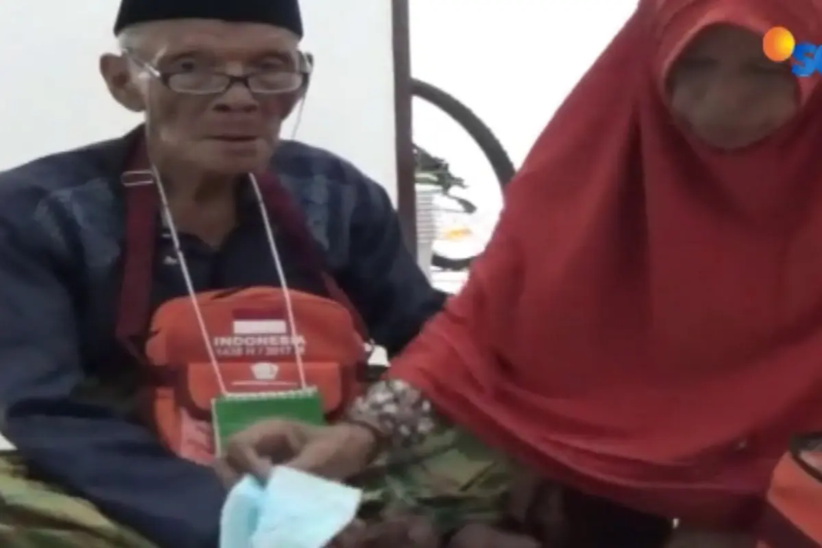 Kakek 102 Tahun Asal Parepare Naik Haji 