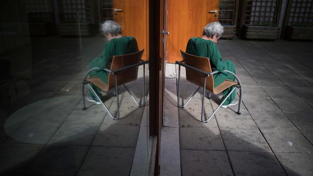 [CERITA] Terkurung Sepi