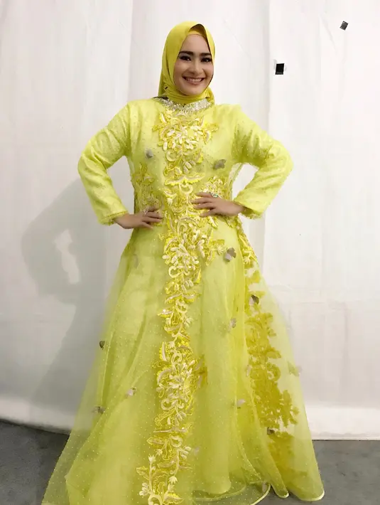 "Insya Allah, ini awal mulanya layaknya seperti saya adalah yang berikutnya mendapatkan panggilan di hati saya untuk berhijab. Tapi memang semuanya proses, semuanya enggak serta merta tiba-tiba begitu," ujar Ikke Nurjanah, Kamis (26/4/2018).