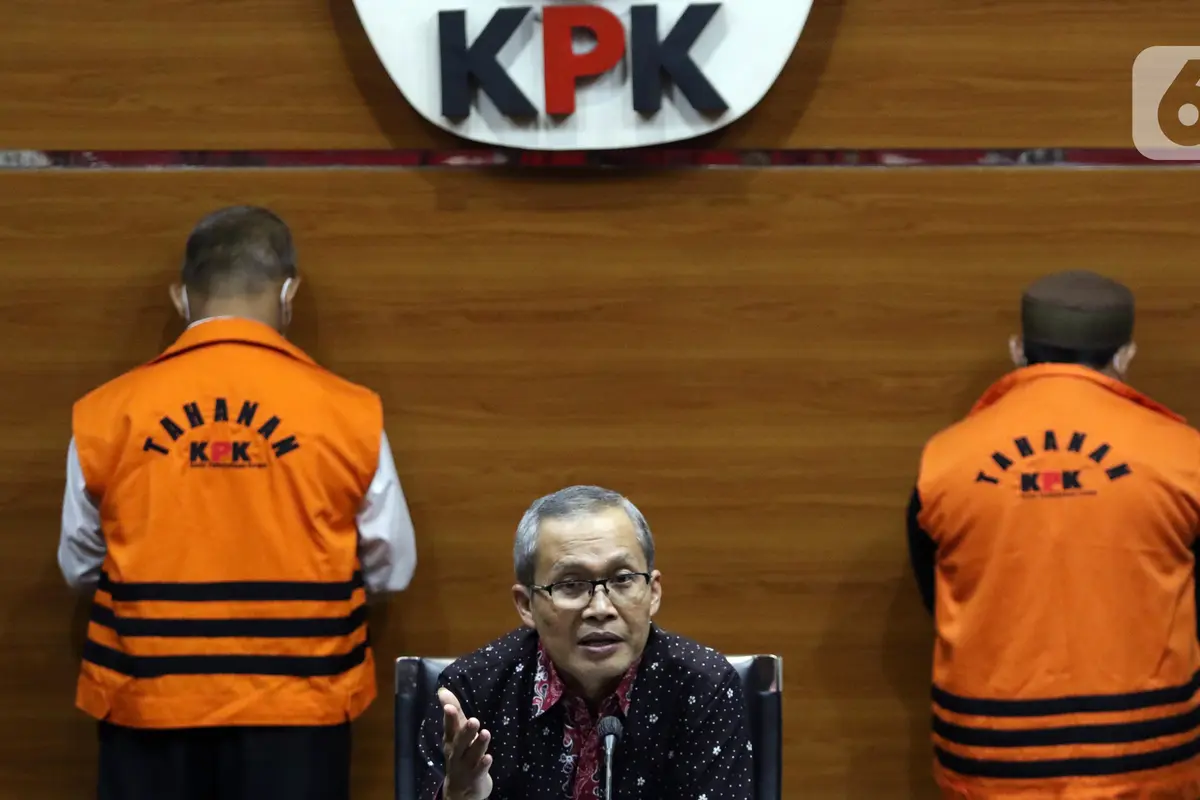 KPK Tahan Dua Tersangka Korupsi Pembangunan Stadion Mandala Krida Yogyakarta