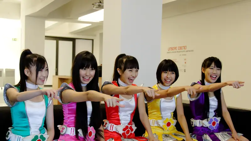 5 Tahun Berkarya, Momoiro Clover Z Akhirnya Kuasai Tangga Single