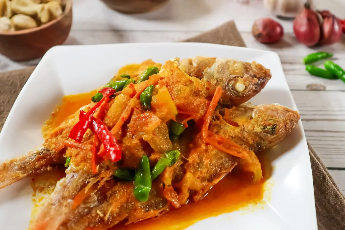 resep pesmol ikan ekor kuning