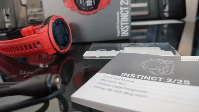 Garmin Instinct 2S (Liputan6.com/Giovani Dio Prasasti)