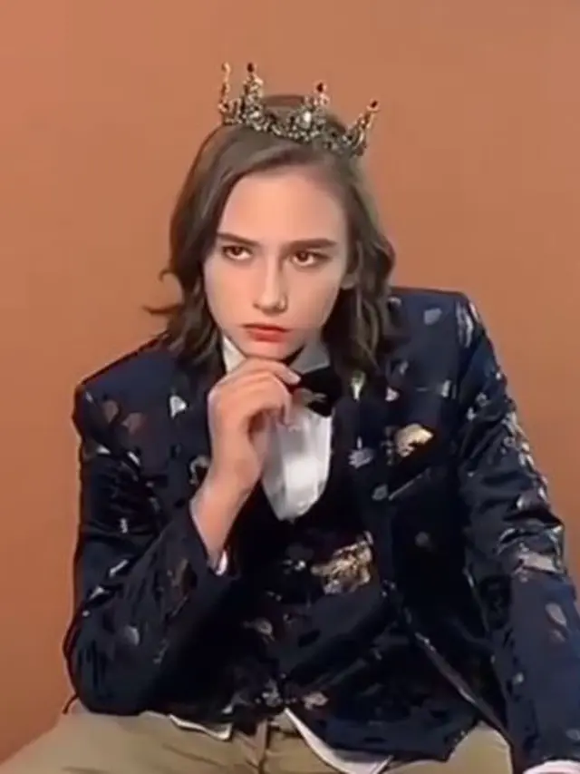 Viral di Media Sosial, Ini 5 Potret Misha Cowok Cantik yang Curi Perhatian Netizen