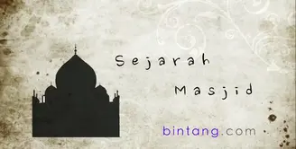 Meski bernama Masjid Kebon Jeruk, tapi jangan salah, Masjid ini bukan berlokasi di kawasan Kebon Jeruk.