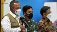 Ketua Satgas COVID-19 Ganip Warsito memberi keterangan pers usai Rapat Terbatas "Penanganan Pandemi COVID-19" di Istana Kepresidenan Jakarta, Senin (7/6/2021). (Humas Sekretariat Kabinet)
