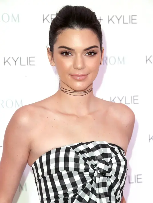 Tak hanya itu saja, Scott Disick pernah ketahuan tidur bareng Kendall Jenner di kediaman Kris Jenner saat perayaan paskah. (AFP/Bintang.com)