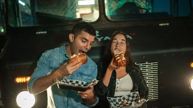 Ciri Orang yang Selalu Memesan Menu yang Sama di Restoran