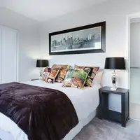 7 Tips Perawatan agar Kamar Wangi Sepanjang Hari | copyright pexels.com/Jean van der Meulen